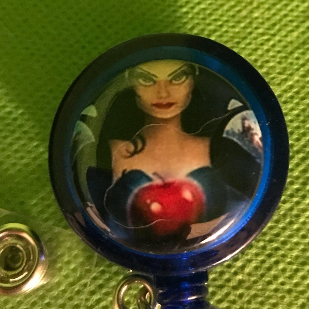 3/$35 Queen  Narissa badge reel
